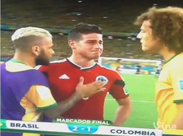 (Video: TuTeve.tv / ATV)  James Rodríguez llora tras derrota de Colombia ante Brasil