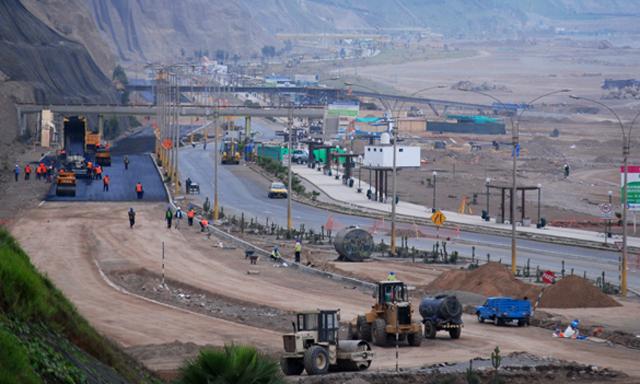 Foto La República / Municipalidad de Lima no detendrá obras en la Costa Verde