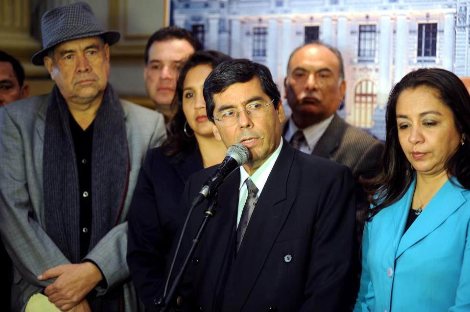 Gana Perú ya no es mayoría en el Congreso con renuncia de Delgado