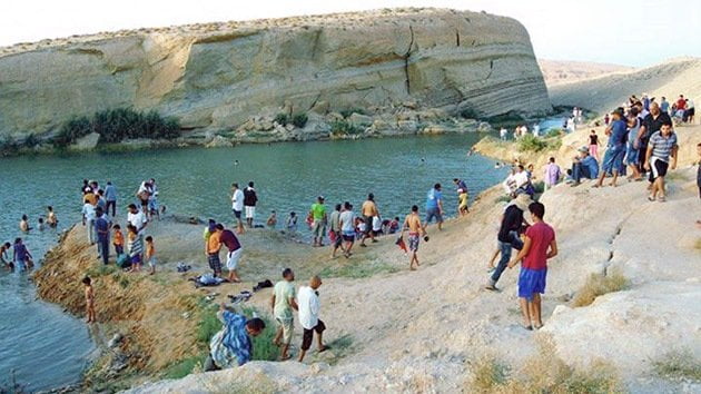 [VIDEO] Increíble: Aparece lago en pleno desierto de Túnez y temen maldición