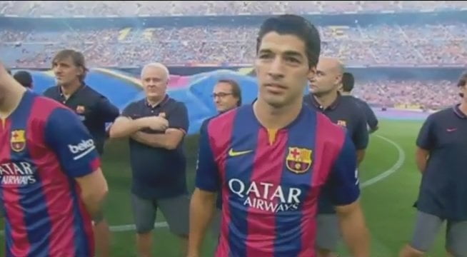 [VIDEO] Así fue presentado Luis Suárez con la camiseta del FC Barcelona