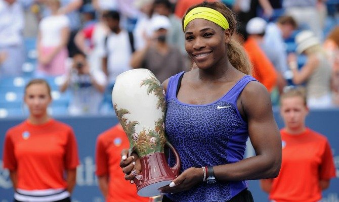 Serena Williams campeonó por primera vez en el WTA Premier 5 de Cincinnati.