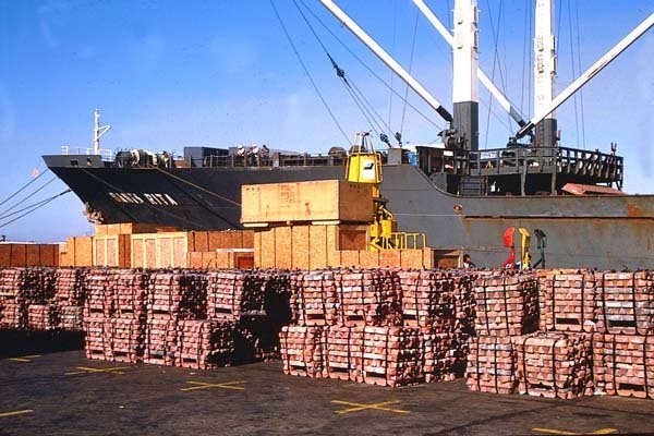 Durante los primeros siete meses del 2014, el cobre desaceleró de manera importante sus despachos hacia Alemania.