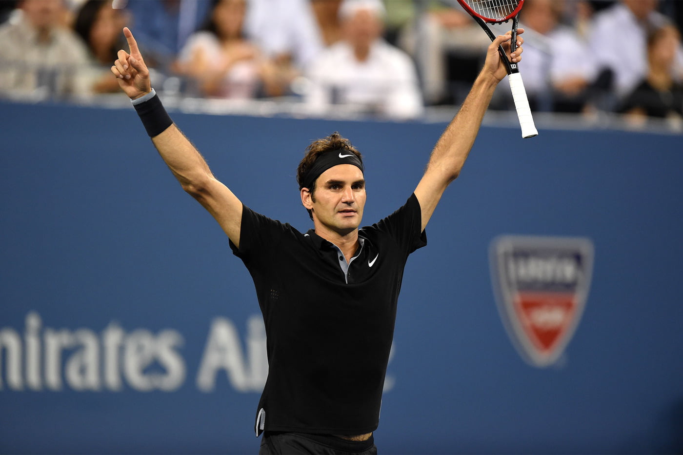 Federer sacó  a relucir toda su jerarquía y categoría tenística para superar a un difícil y luchador Monfils.