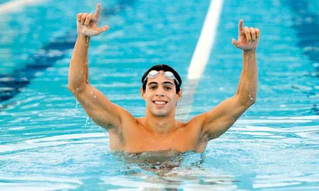 El nadador peruano Mauricio Fiol se consagró en el Sudamericano de Argentina.