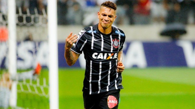 Guerrero anotó en la derrota del Corinthians ante Mineiro.