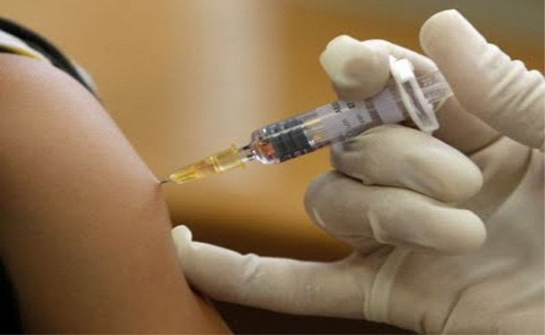 Vacunas contra el ébola serían entregadas en enero según la OMS