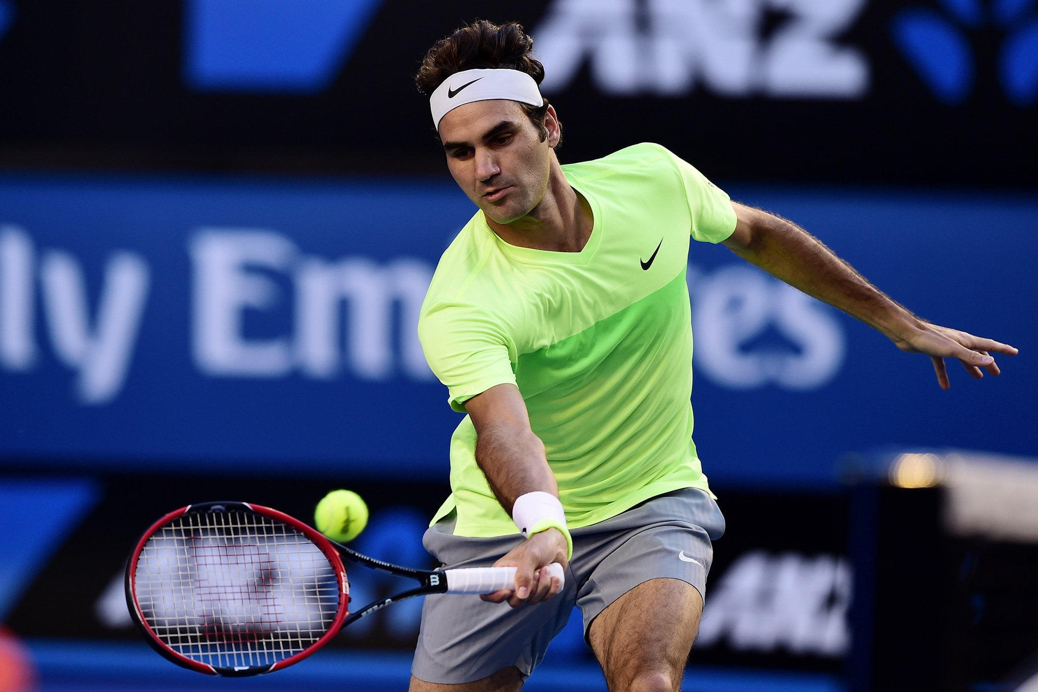 Federer pasó su primer examen en el Abierto de Australia.