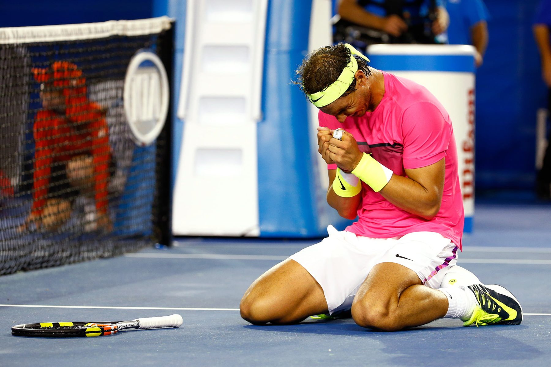 Nadal y una celebración muy eufórica tras superar a un duro Smyczek.