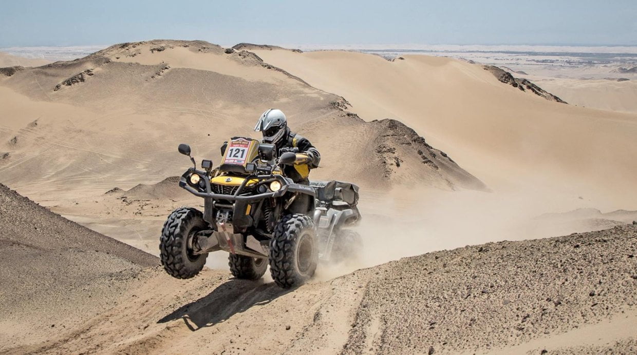 José Salaverry realizó una buena primera etapa en el Dakar 2015.