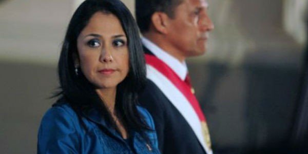 Nadine Heredia usa Twitter para responder a denuncias en su contra