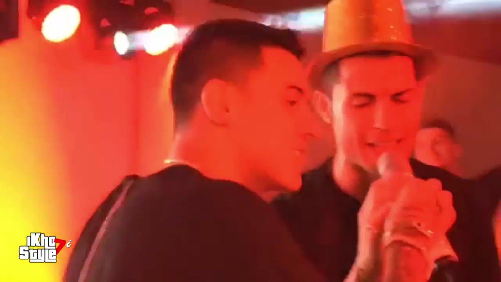 YouTube: Cristiano Ronaldo canta "si no te enamoras" en su cumpleaños