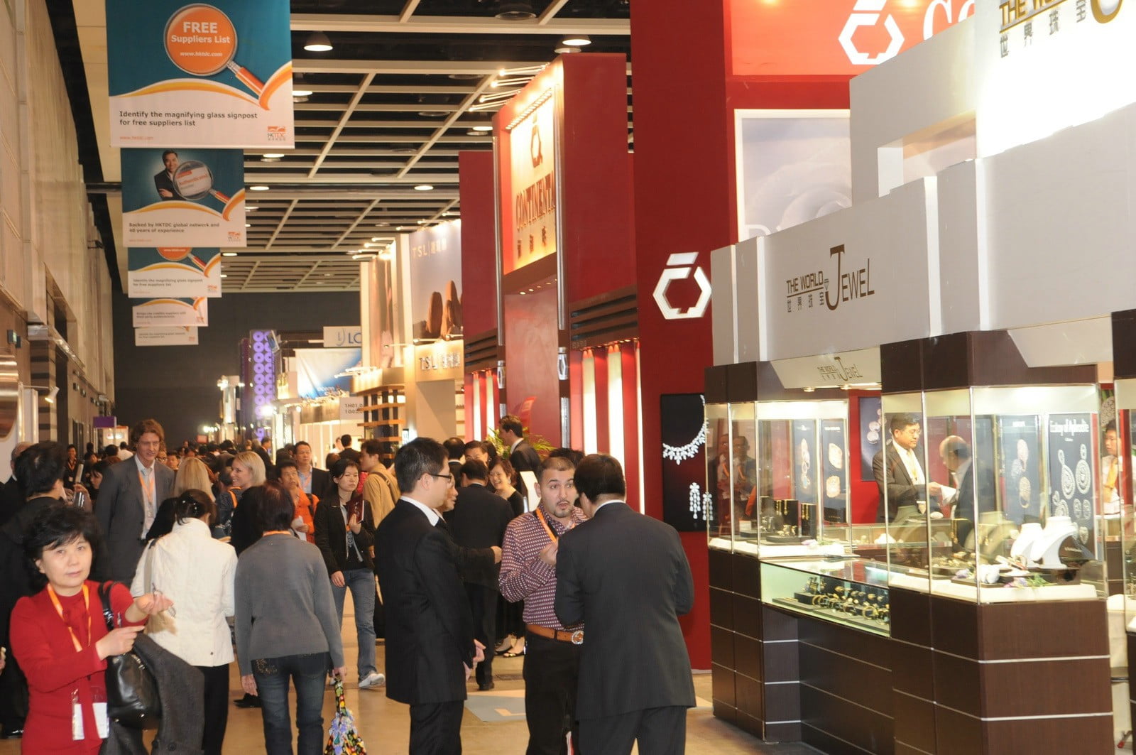 Fabricantes peruanos exhibieron joyas de oro, plata y piedras preciosas en Hong Kong.