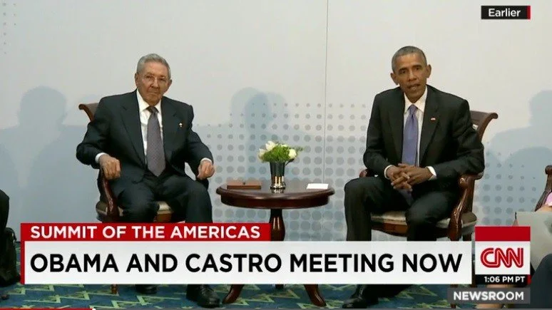 Histórico: Raul Castro y Barack Obama dialogan por una hora