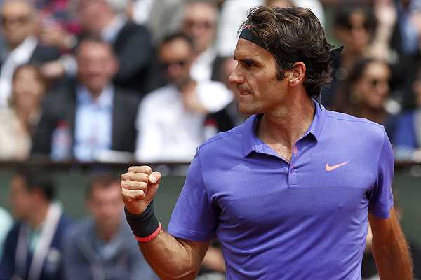 Federer marcó el ritmo sobre Dzumhur y colocó su nombre en la próxima ronda de París.