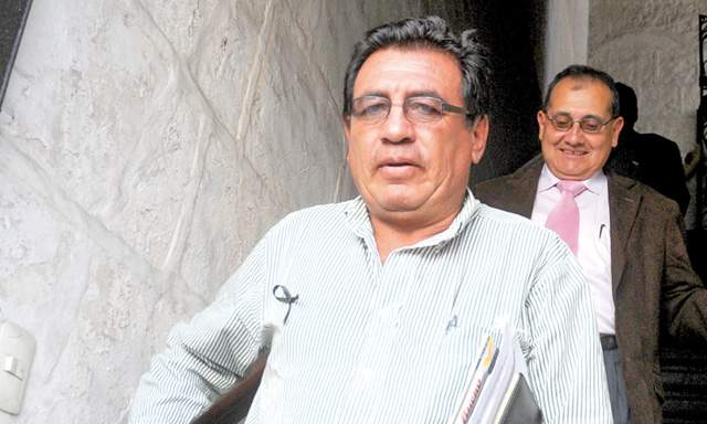 Pepe Julio Gutiérrez habría pagado a jueza y negoció cobro a minera