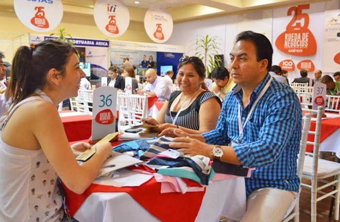 Empresas peruanas se dieron cita en evento boliviano para exhibir productos de diversos  rubros.