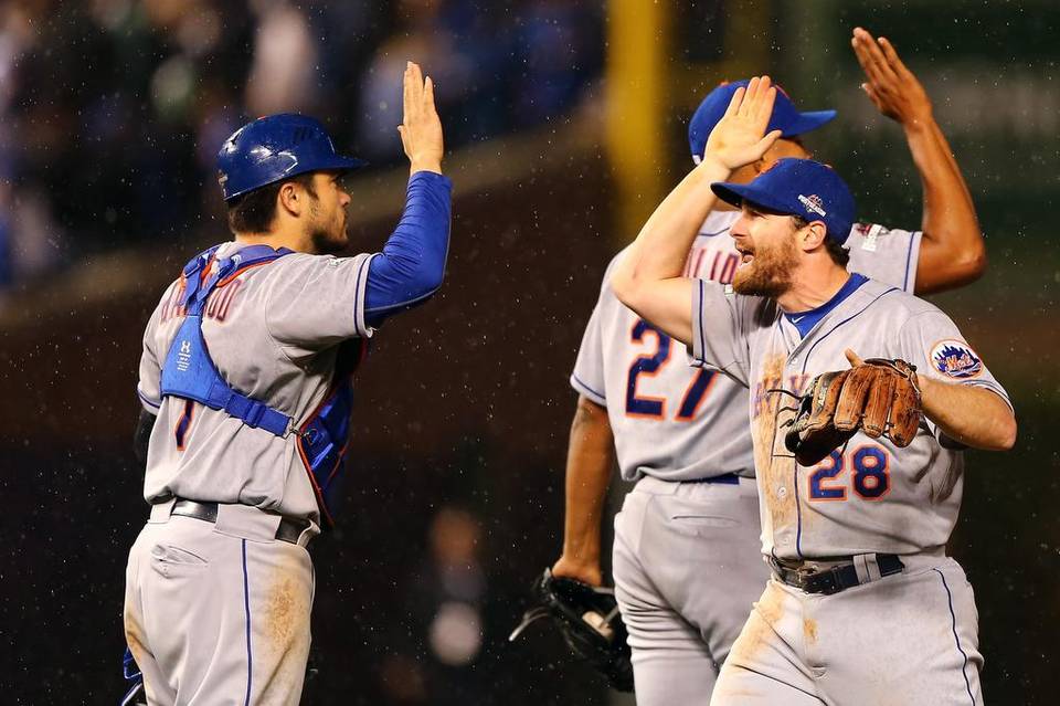 Murphy apareció nuevamente para celebrar el título de la Liga Nacional de los Mets,