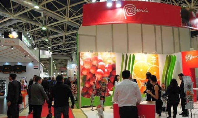 Empresas socias de AGAP y ADEX exhibieron productos nacionales exportables en feria rusa.