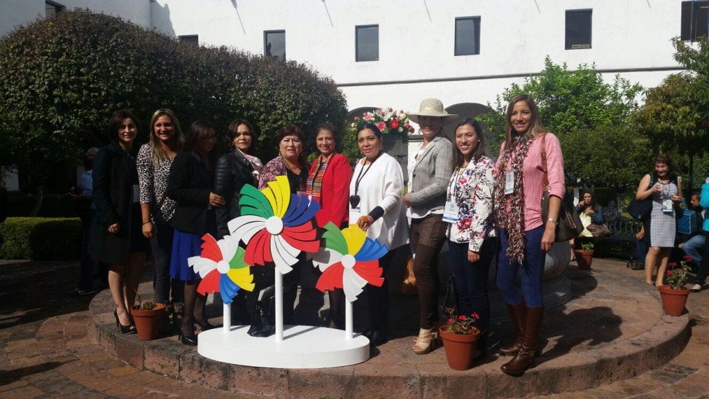 Mujeres emprendedoras peruanas participaron en evento de importante bloque comercial.