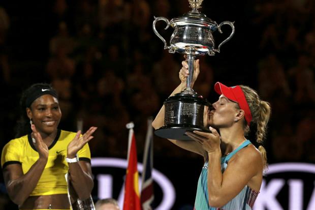 La alemana Kerber sorprendió en la final a una Serena Williams que sólo le quedó aplaudir.