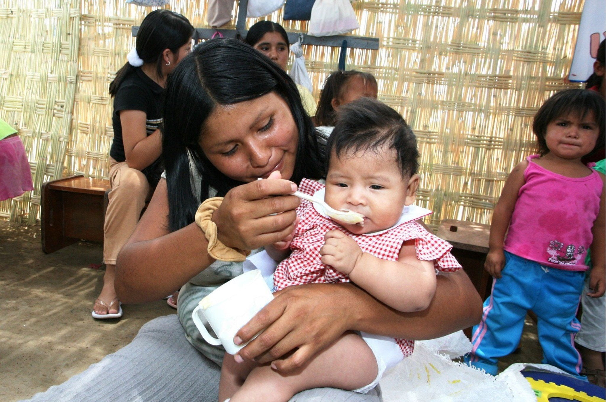 Minsa: bebés reciben micronutrientes contra anemia