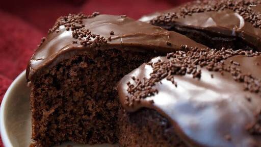 Desayunar torta de chocolate ayudaría a perder peso