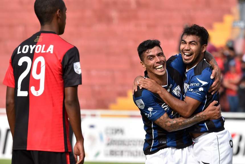 El campeón del fútbol peruano, Melgar – hizo un nuevo papelón en la Copa Libertadores.