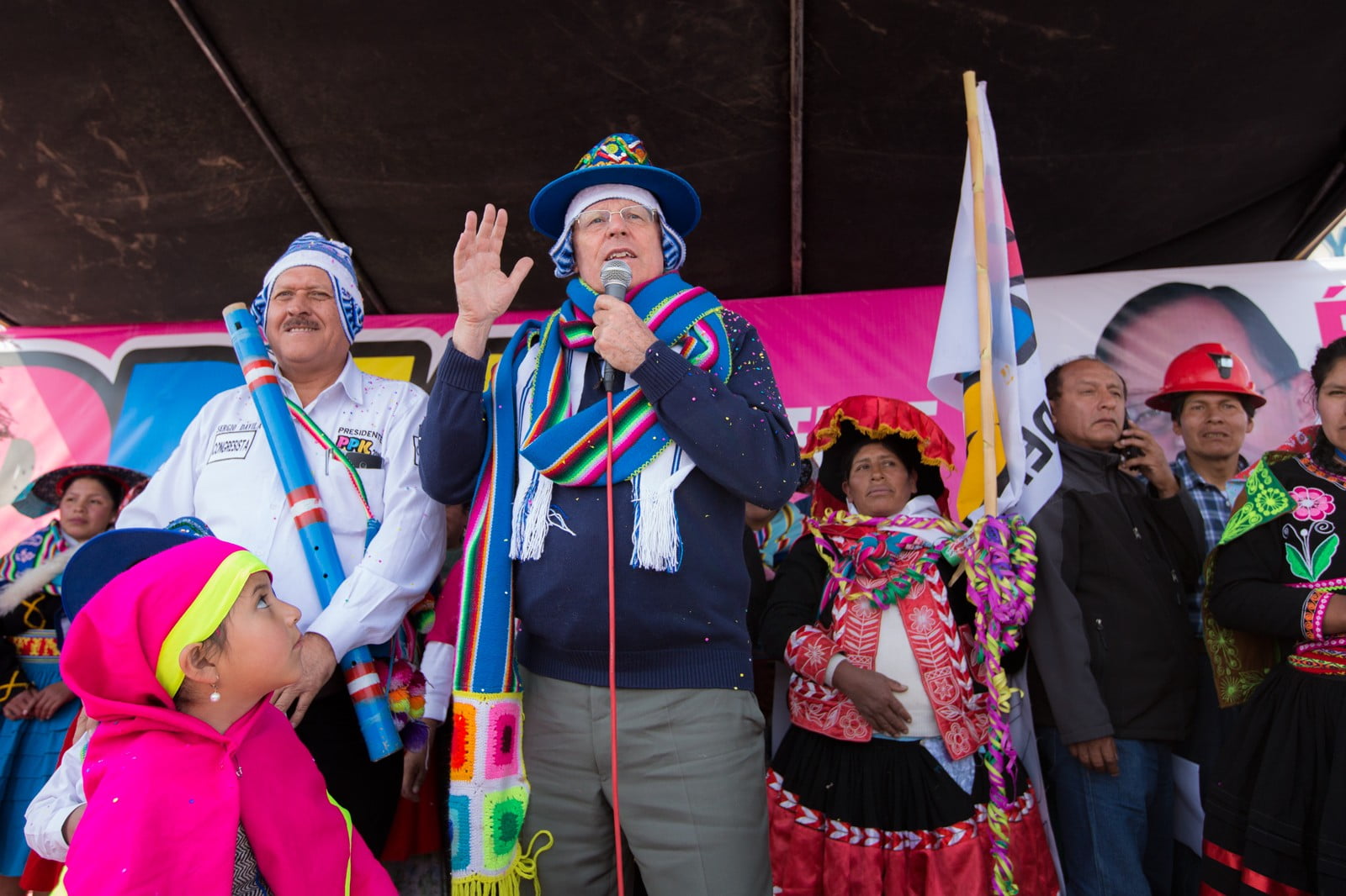 PPK a Keiko Fujimori: "nos hincan con banderillas venenosas"