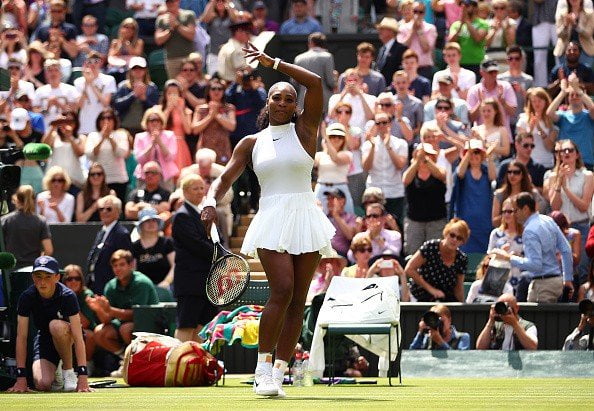 Williams  debutó con autoridad en Wimbledon.