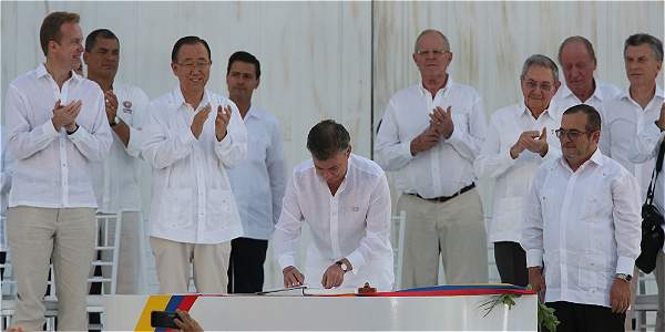 Histórico: Colombia y las FARC firman acuerdo de paz