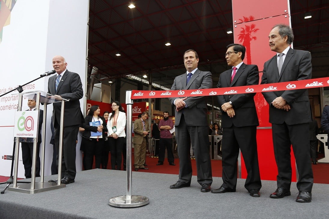 Eduardo Ferreyros en la inauguración de la Expoalimentaria 2016.