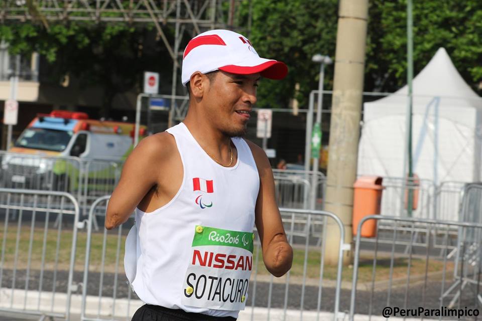 Sotacuro luchó para ganar una medalla pero no lo logró.