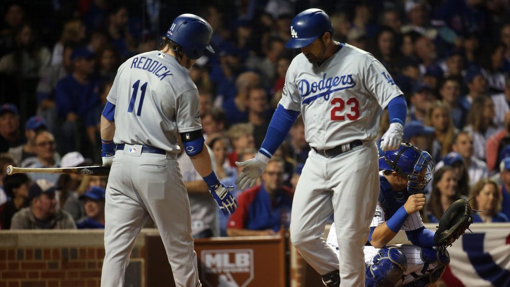 Cuadrangular de González bastó para la victoria de los Dodgers.