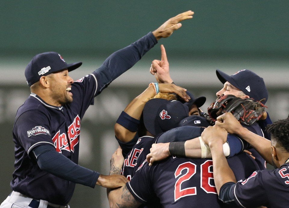 Los Indios de Cleveland  sentenciaron su cruce Divisional con barrida sobre los Medias Rojas.