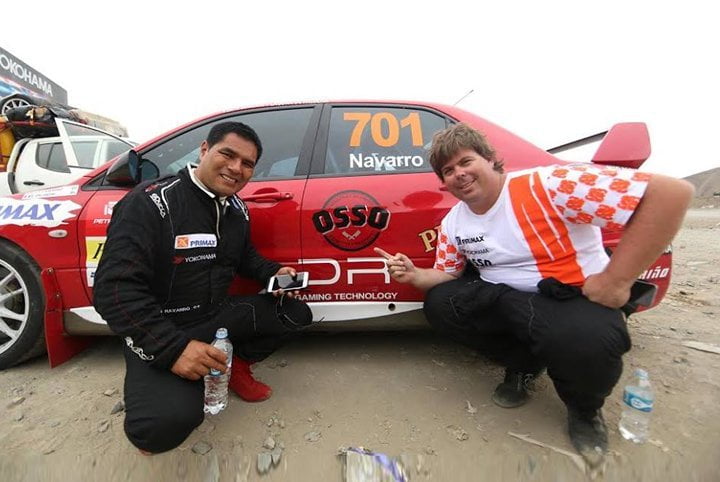 Navarro y Orlandini dominan Caminos del Inca con su auto número 701.