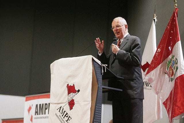 El presidente Kuczynski afirmó que mejorará la recaudación en los municipios del Perú para llevar a cabo obras de inversión pública.