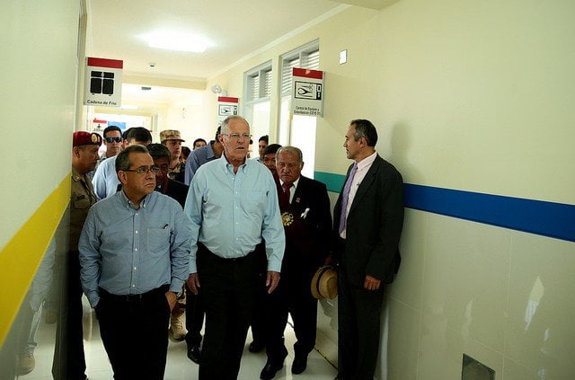 El presidente Kuczynski inspeccionó Centro de Salud en Moquegua.