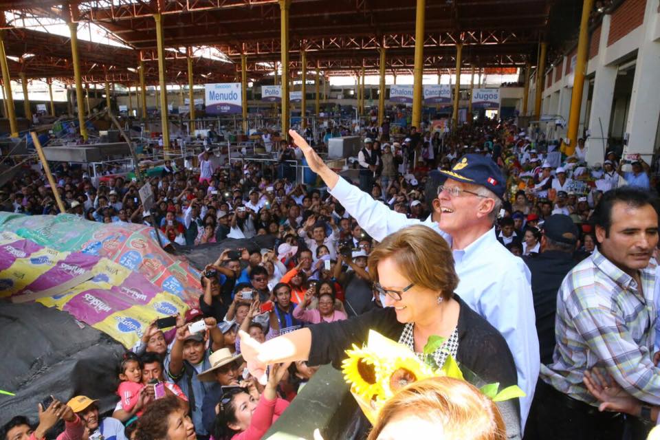 El presidente Kuczynski expresó que su gobierno también trabaja para modernizar los mercados.