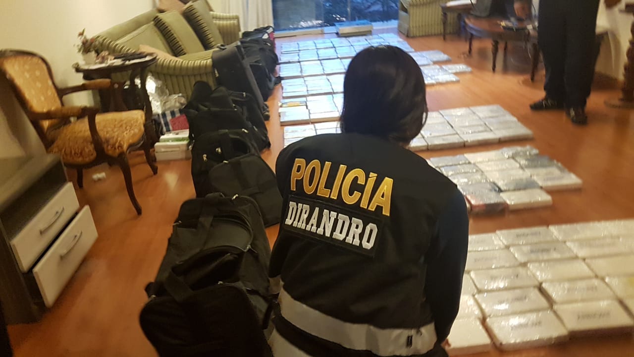 Policía decomisa más de 270 kilos de cocaína en megaoperativo en Lima