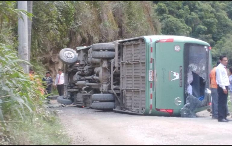 Bus cae en Machu Picchu