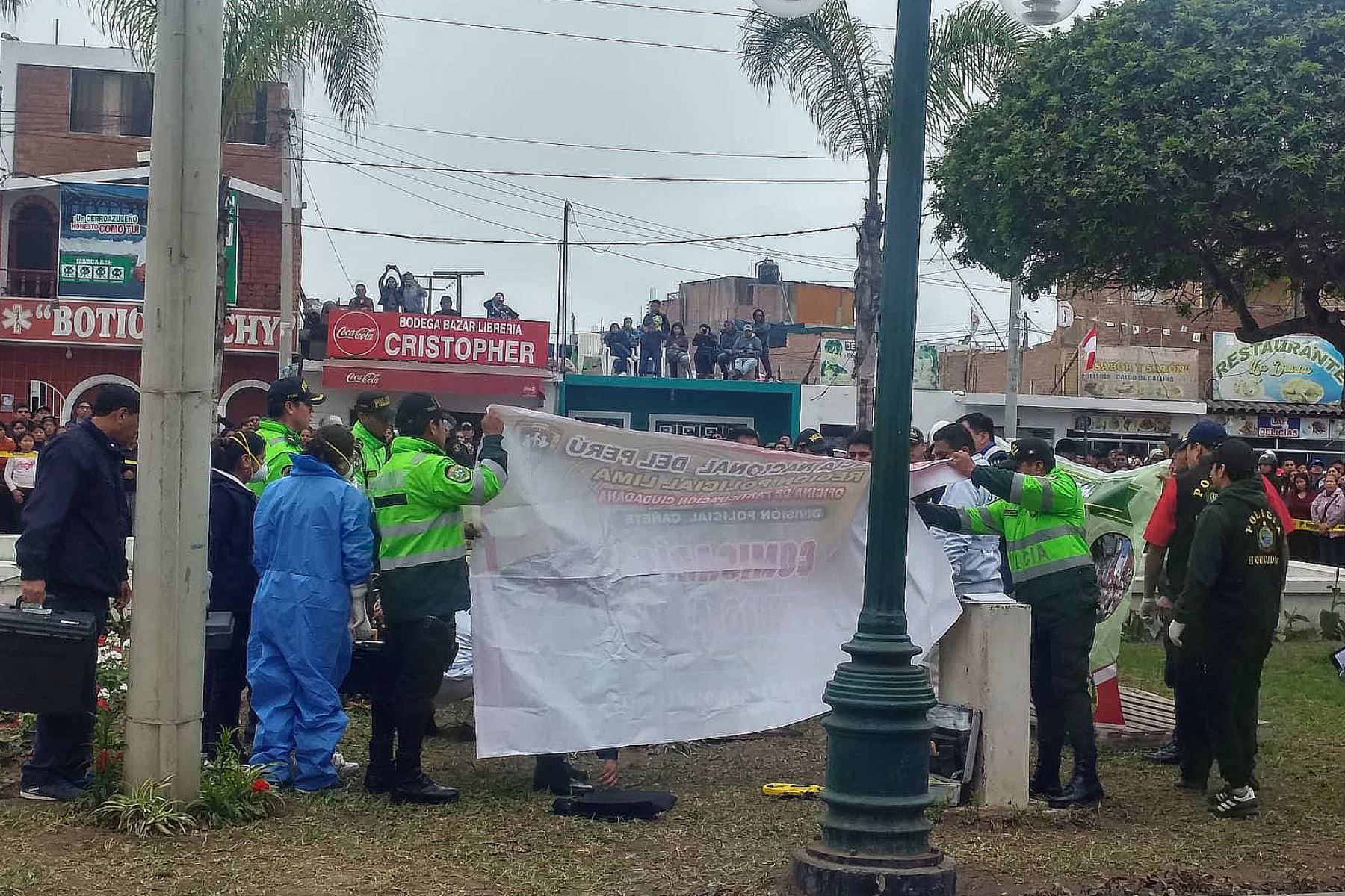 Recuperación del cuerpo de niña que sería la pequeña Yohana