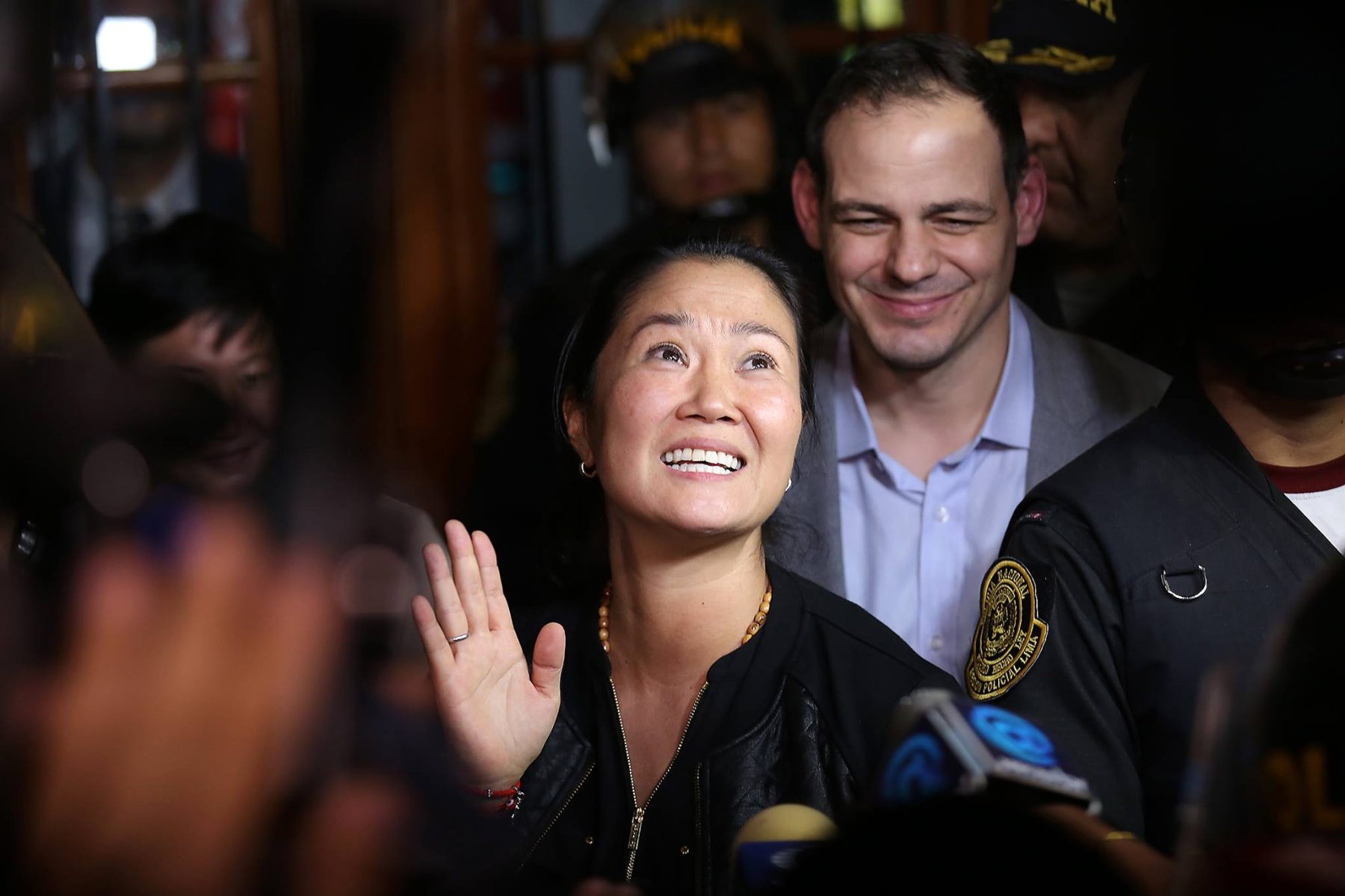 Keiko Fujimori libre junto a Mark Vitto
