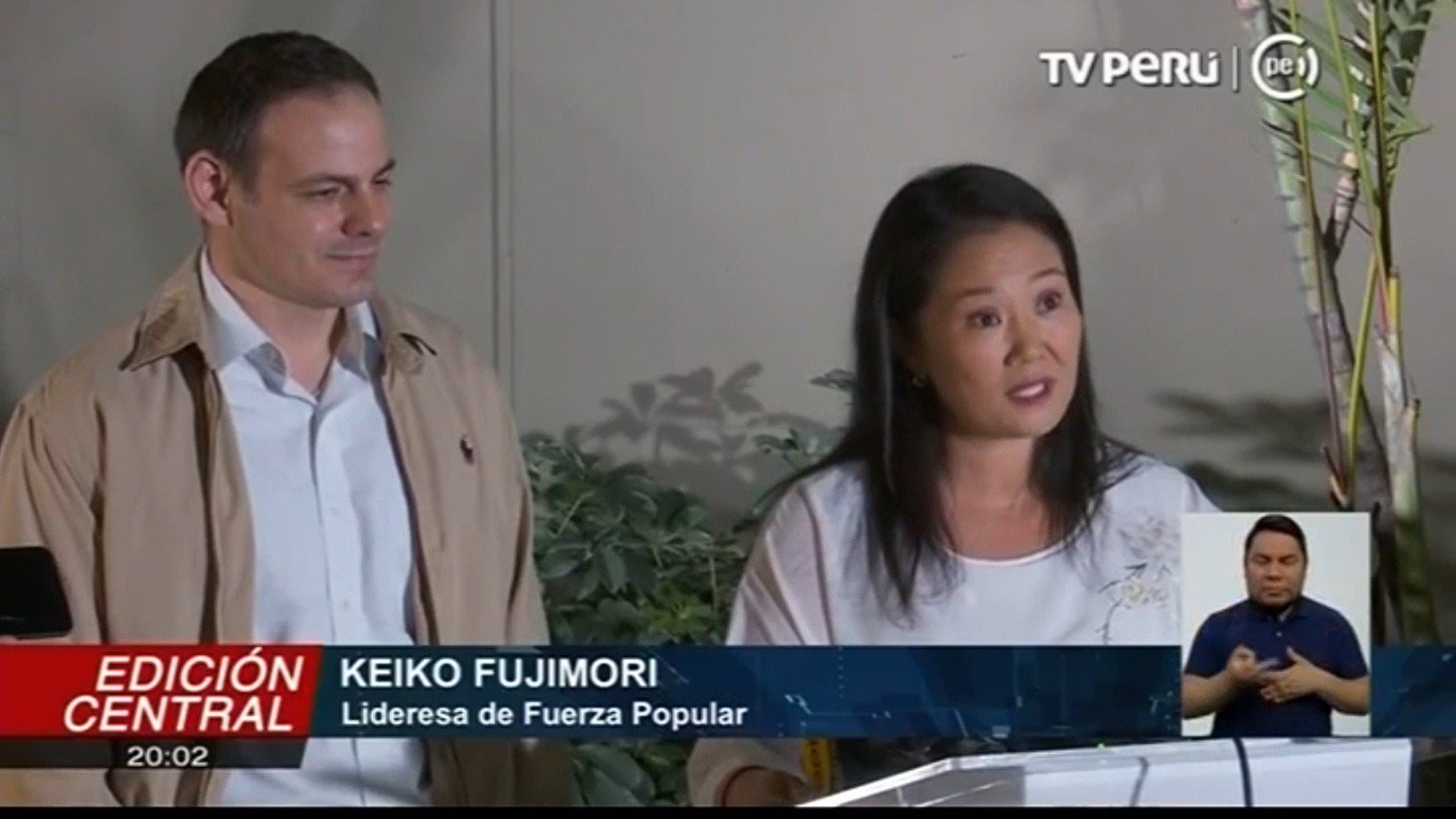 Keiko Fujimori pide acabar "guerra política" y hará cambios en Fuerza Popular
