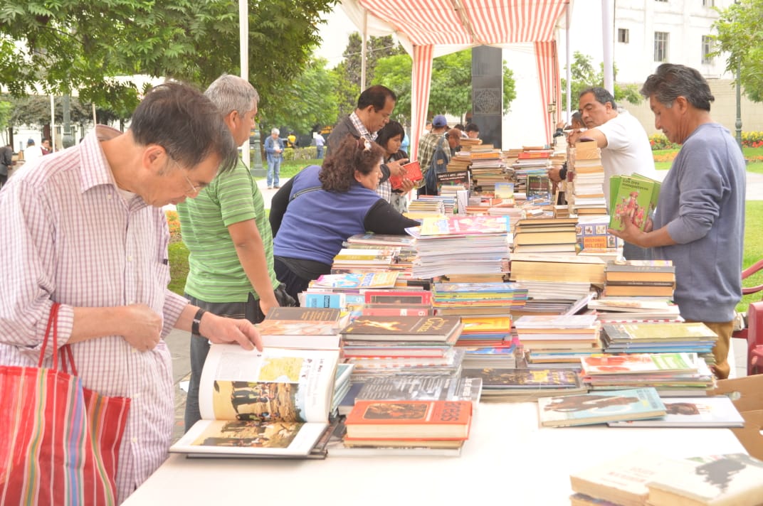 La Feria del Libro Viejo se realizará en la Plaza de la Democracia