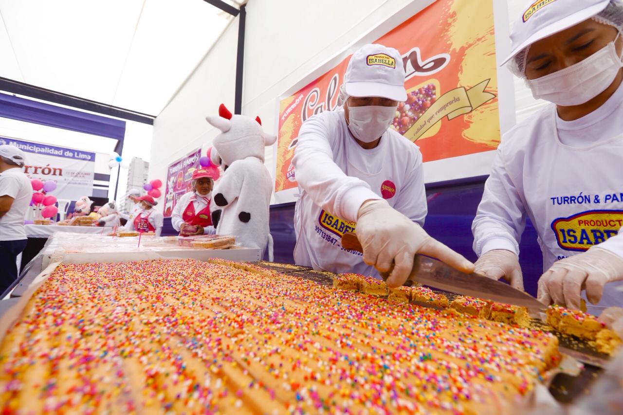 El turrón más delicioso del Perú fue premiado por el Municipio de Lima