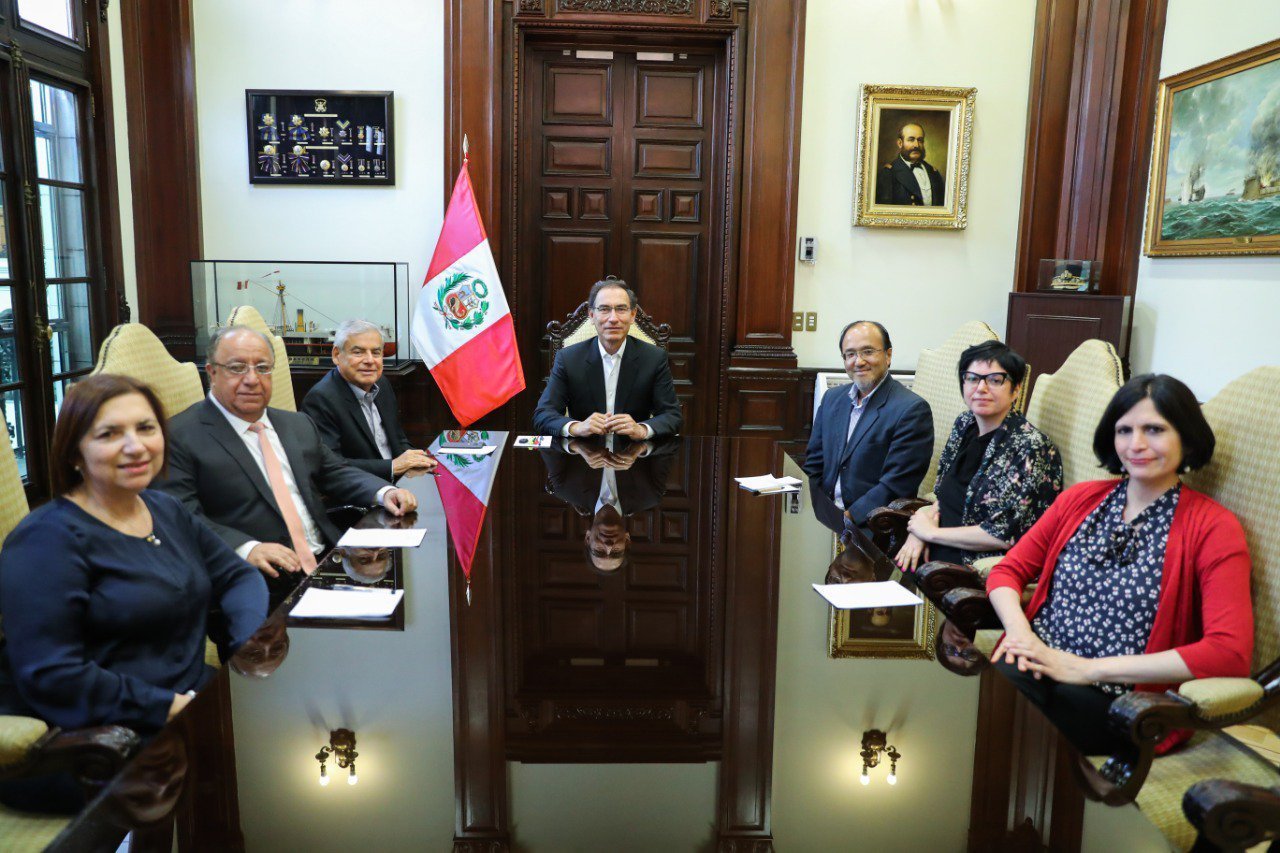 Gobierno oficializó creación de Comisión de Reforma Política