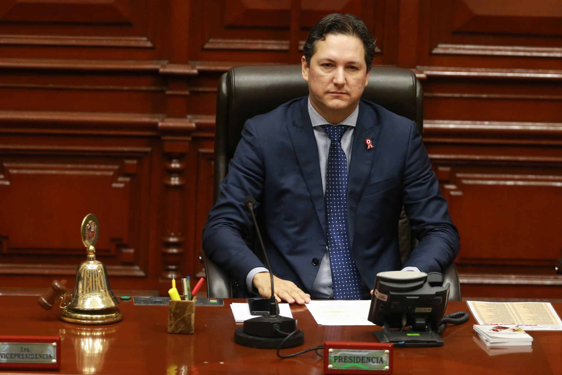 Daniel Salaverry renunció: "Hay quienes anteponen intereses subalternos"