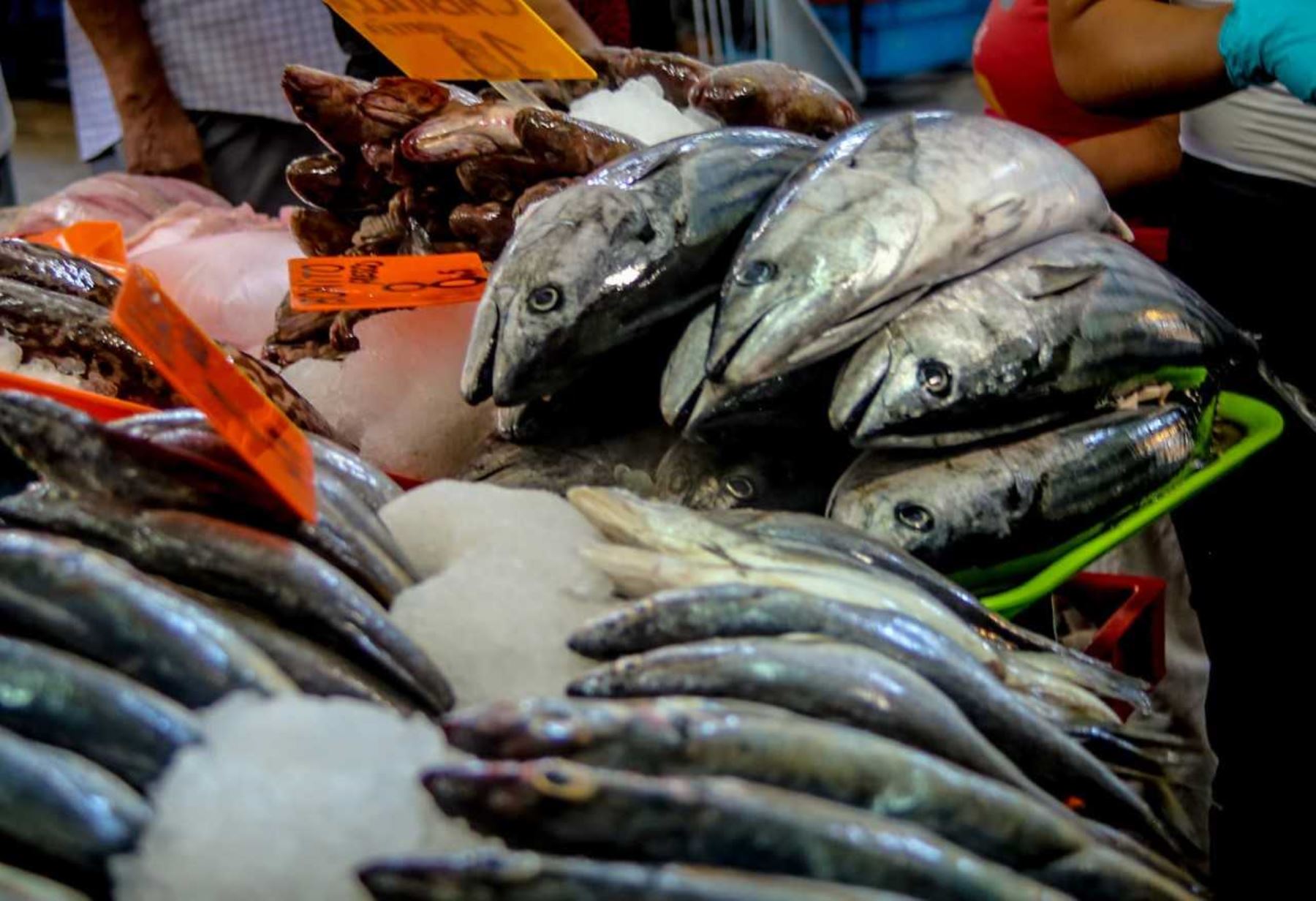 Los pescados, entre alimentos para prevenir el cáncer
