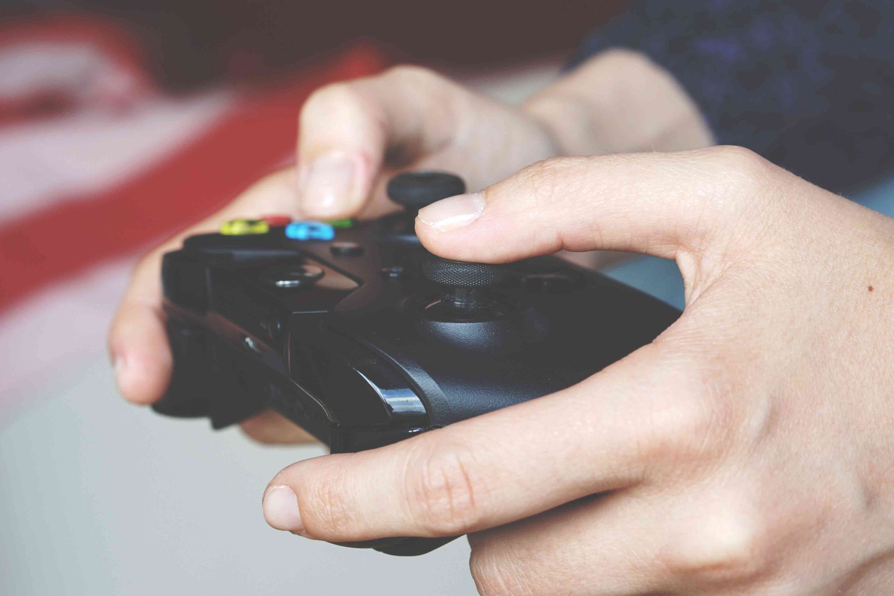 76% de los hombres peruanos juegan videojuegos una vez por semana